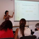חוה ניסנבוים, מרצה, רכזת הקורס והתהליך